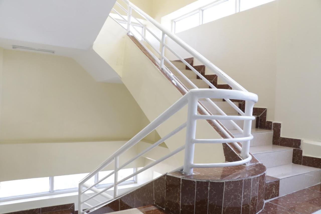 Claire De Lune Moonlight Hotel Nakuru Dış mekan fotoğraf